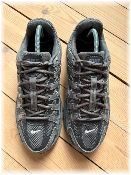 Nike p-6000 cave stone Metallic Silver - taille 38
