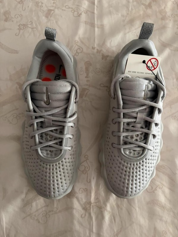 Nike Mind 002 Light Smoke Grey Women - 40 2