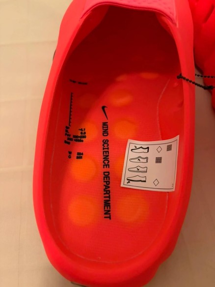 Nike Mind 001 Solar Red