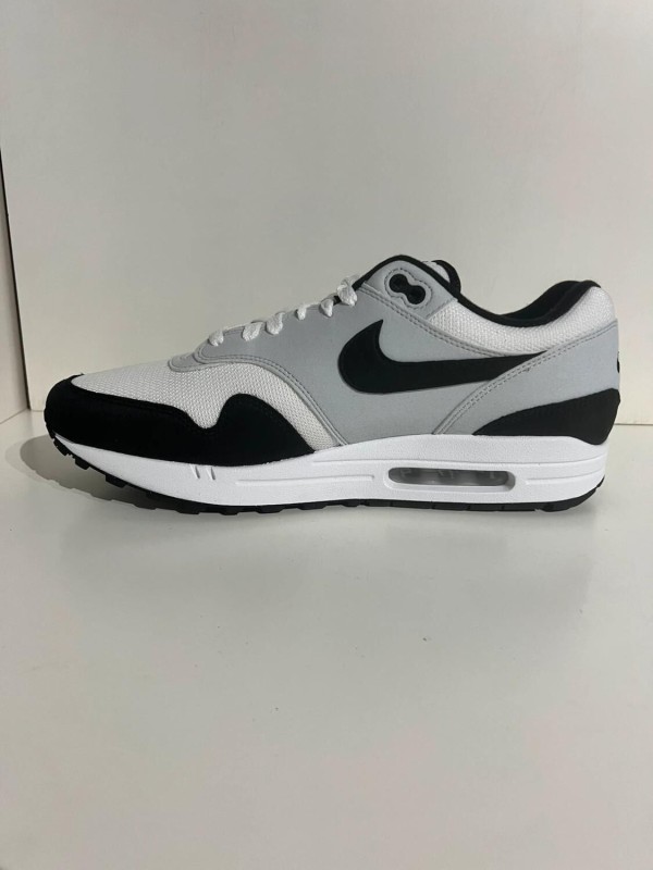 Nike Air Max 1 White Black 2