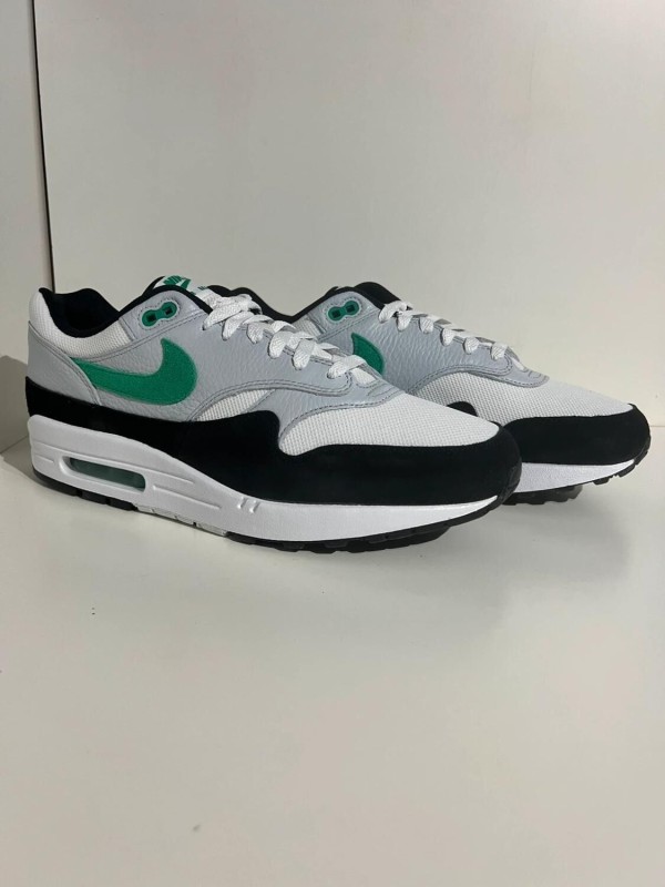 Nike Air Max 1 White Black Stadium Green