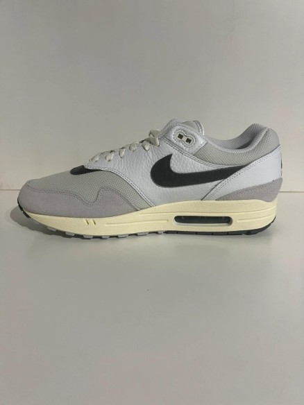 Nike Air Max 1 light bone iron grey