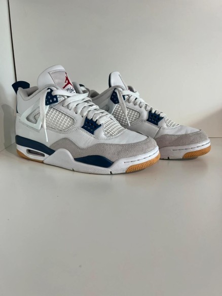 Nike Air Jordan 4 SB Navy