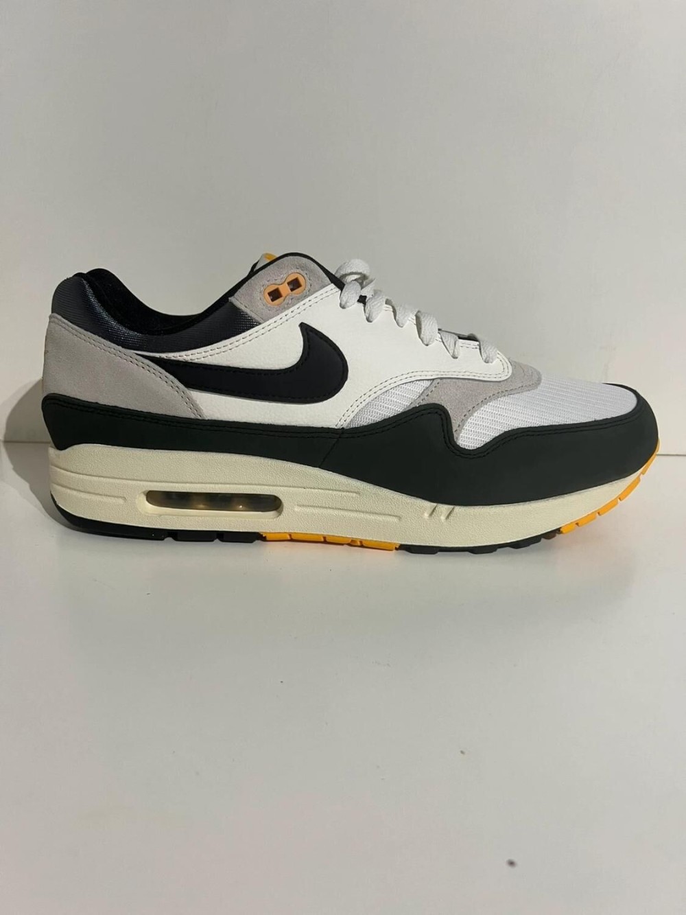 Nike Air Max 1 Athletic Department Light Bone University Gold