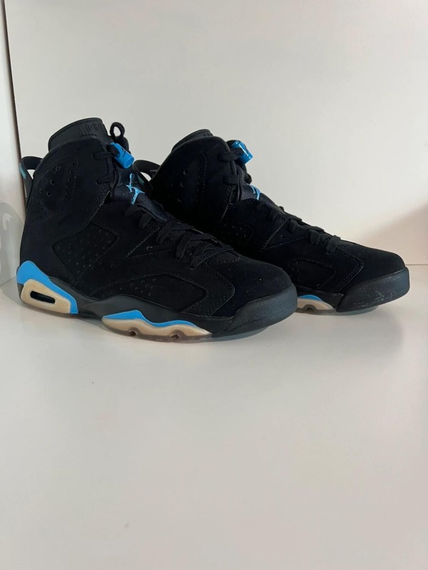 Nike Air Jordan 6 UNC