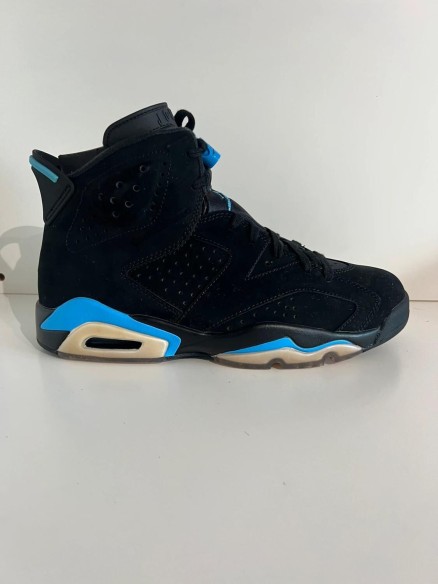 Nike Air Jordan 6 UNC
