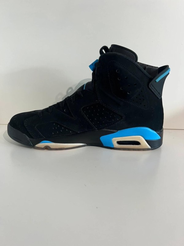 Nike Air Jordan 6 UNC 2