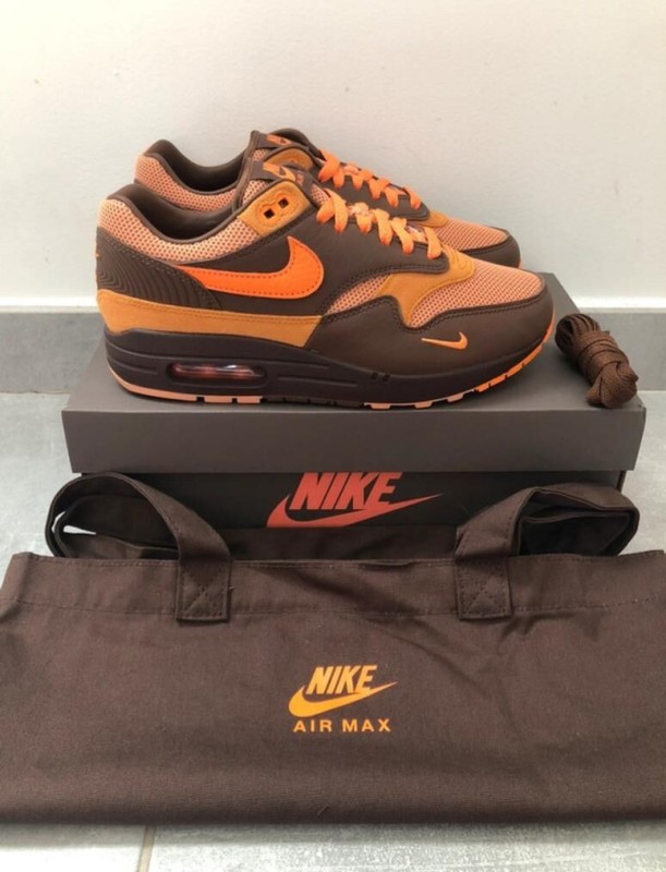 Nike air max 1 king's day