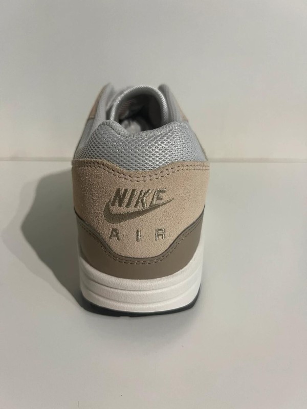 Nike Air Max 1 Essential Light Bone Psychic Blue 2