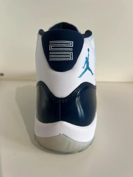 Nike Air Jordan 11 UNC Win like 82