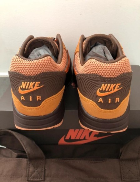 Nike air max 1 king's day
