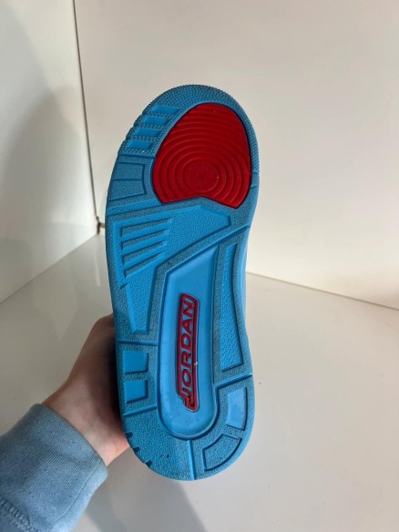 Jordan Spizike low Houston Oilers