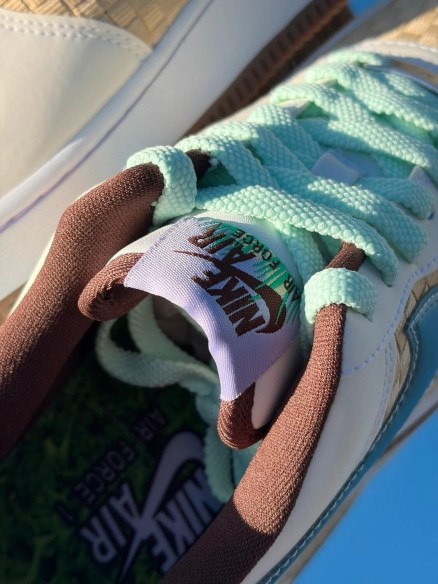 Nike Air Force 1 Low Retro QS Easter Basket Summit White Glacier Blue - Taille 39