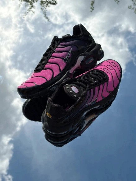 Nike Air Max Plus Pink Black Peony Metallic Silver - Taille 38