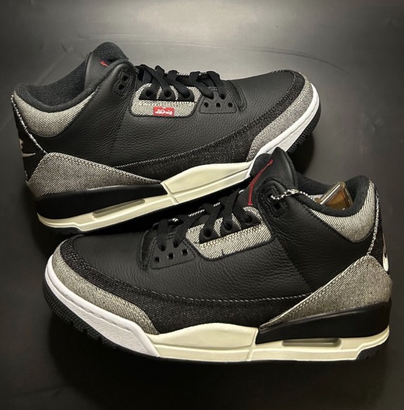 JORDAN 3 X LEVI’S