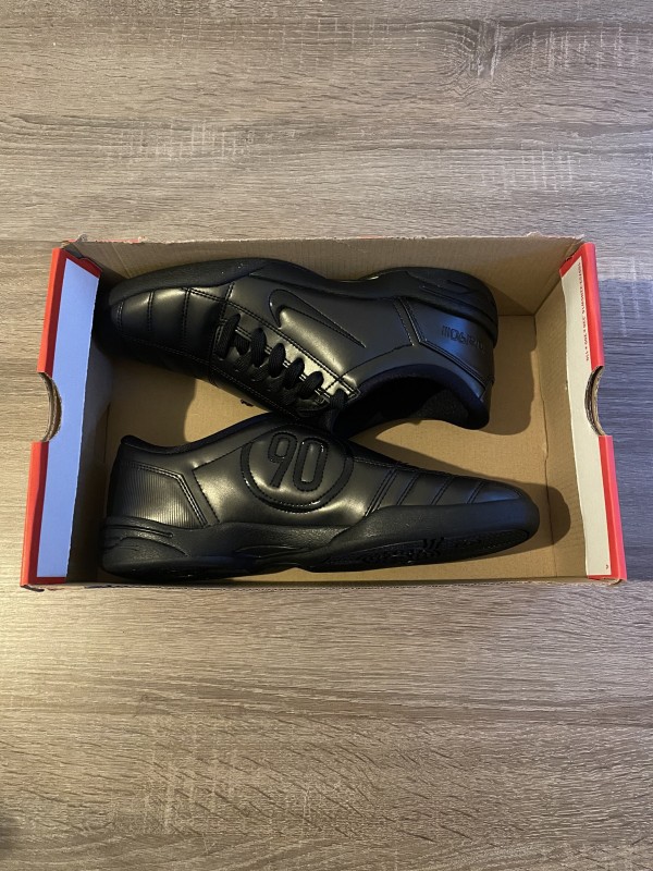 Nike Total 90 noires – Pointure 41