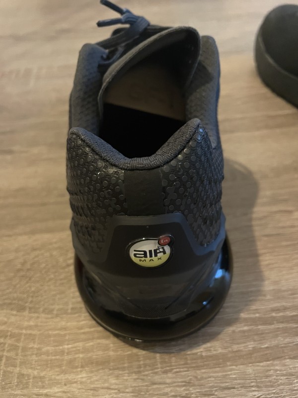 Nike Air Max Phoenix noires – Neuves – Taille 42,5 2