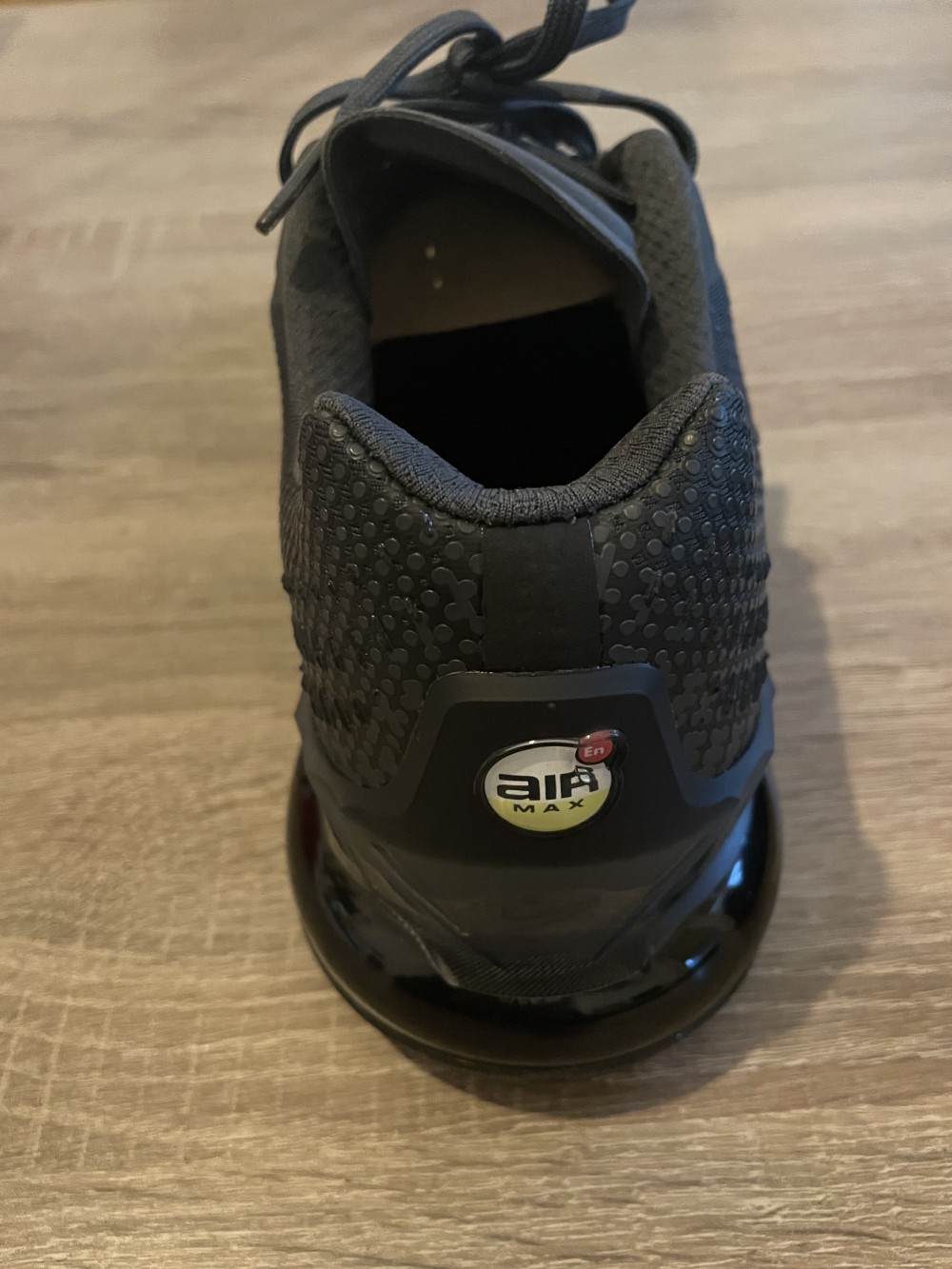 Nike Air Max Phoenix noires – Neuves – Taille 42,5