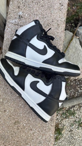 Nike dunk high panda