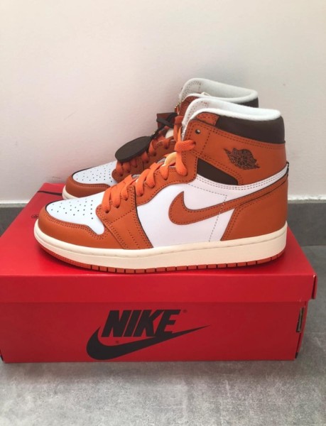 Nike air jordan 1 "starfish"