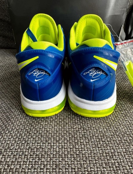 Nike air Lebron 8 v2