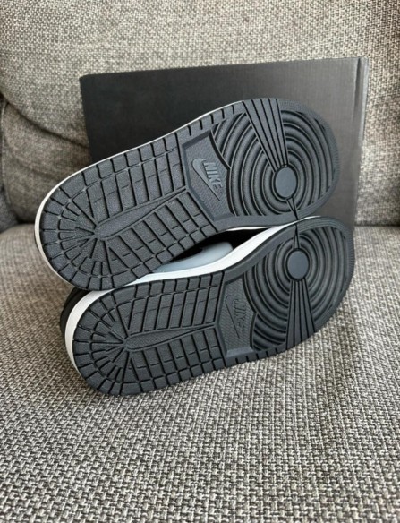 Nike air jordan 1