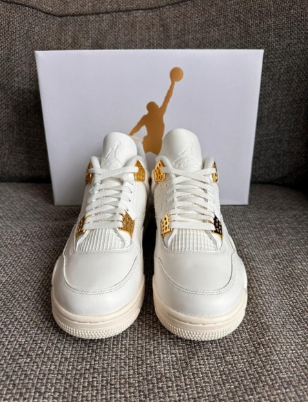 Nike air jordan 4