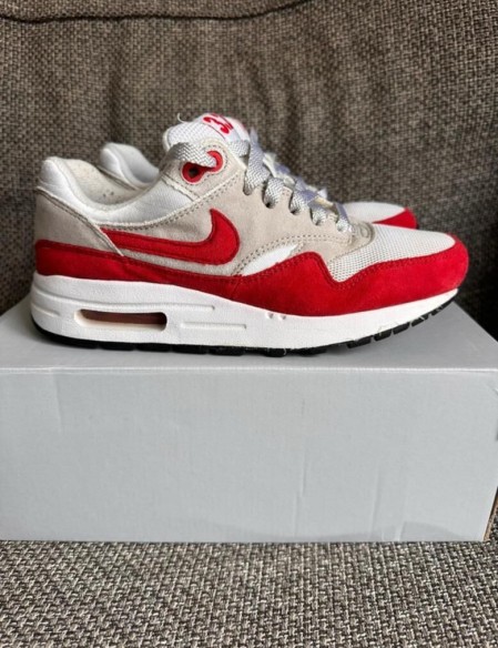 Nike air max 1 red anniversary