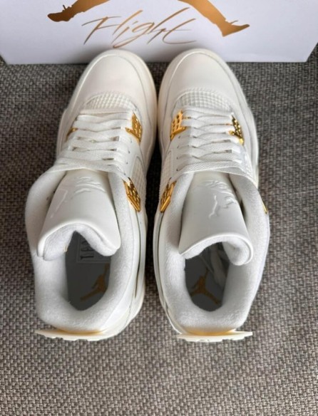 Nike air jordan 4