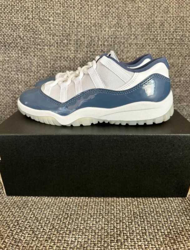 Nike air jordan 11 2