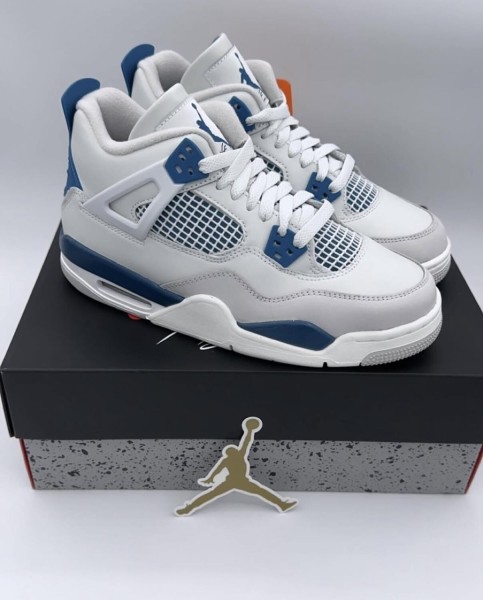 Jordan 4 Military Blue (GS)