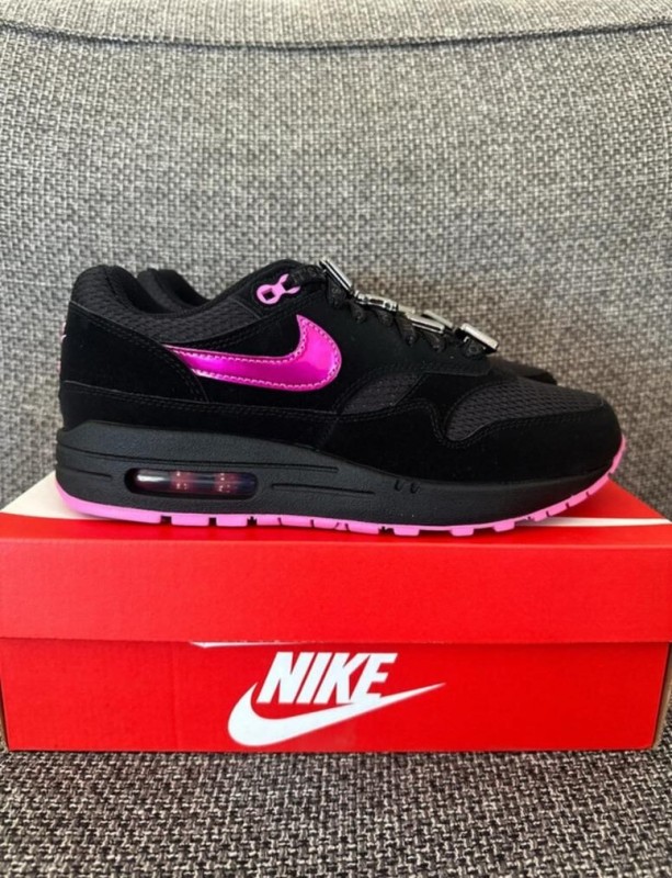 Nike air max 1 valentine's day