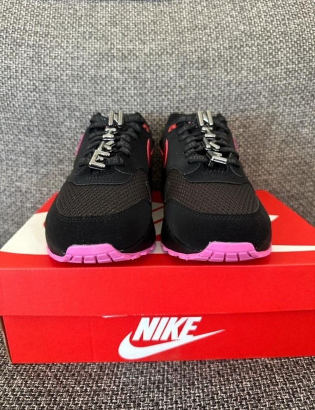Nike air max 1 valentine's day 2