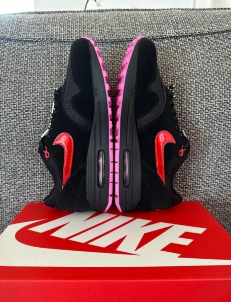 Nike air max 1 valentine's day