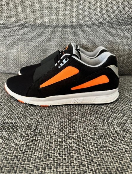 Nike air current