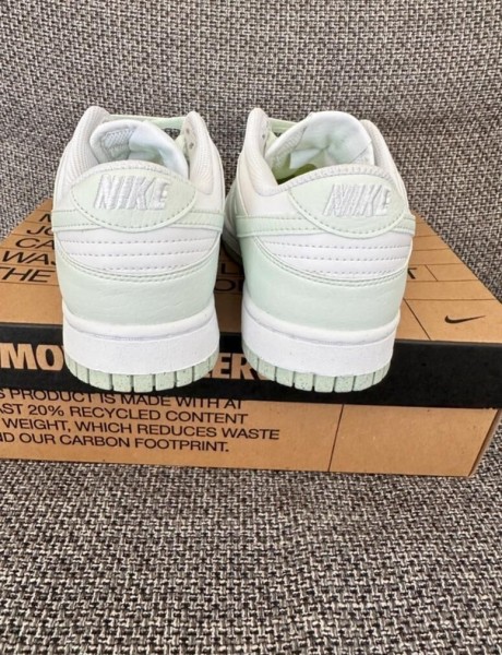 Nike dunk low barely green