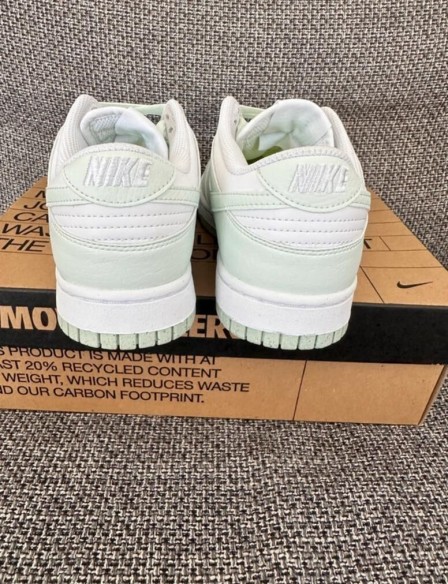 Nike dunk low barely green