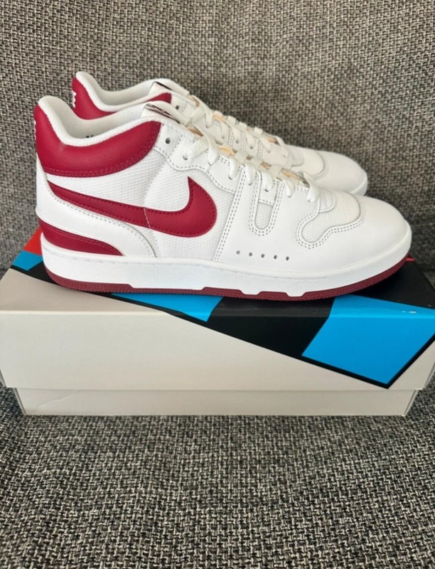 Nike attack QS