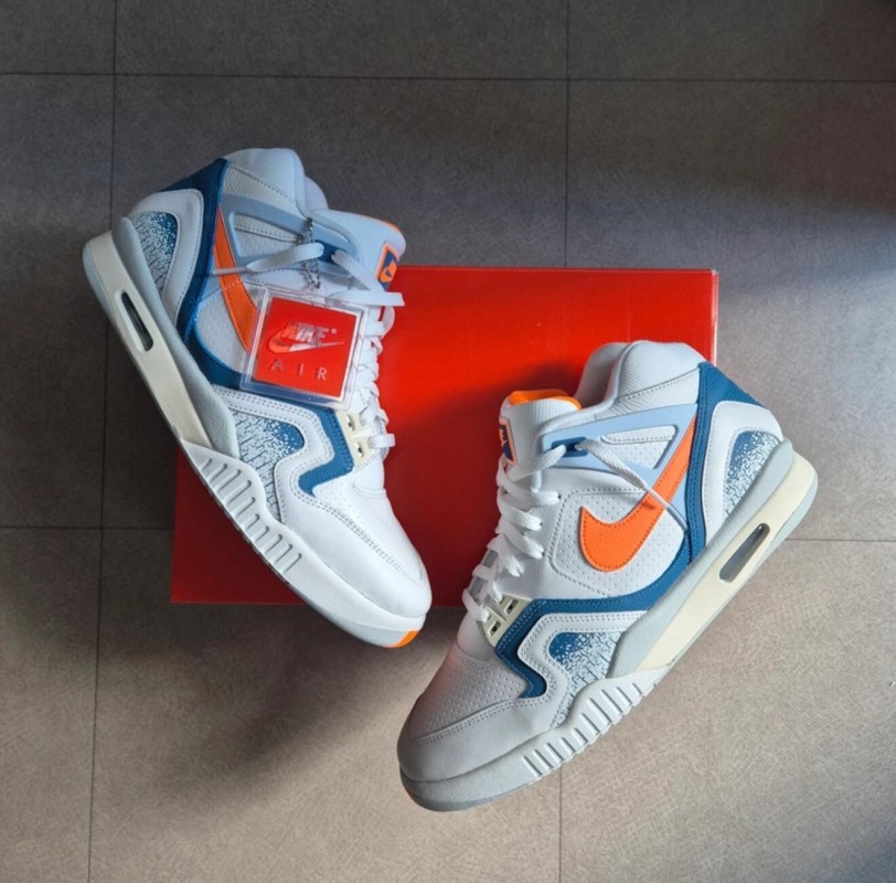Air Tech Challenge II OG "Blue Stone"