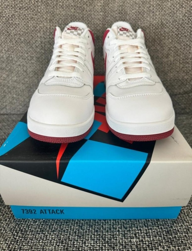 Nike attack QS 2