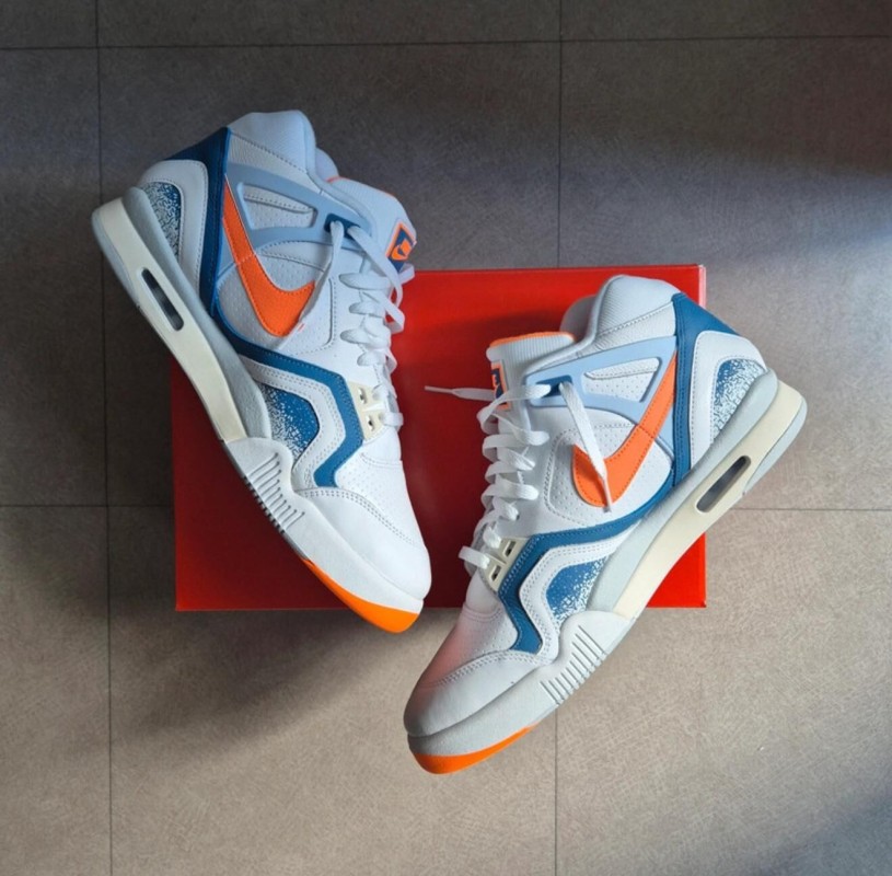 Air Tech Challenge II OG "Blue Stone" 2