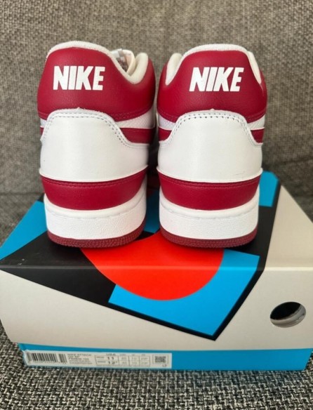 Nike attack QS