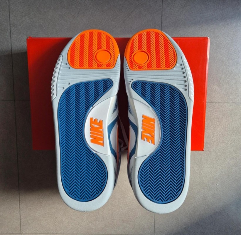Air Tech Challenge II OG "Blue Stone" 2