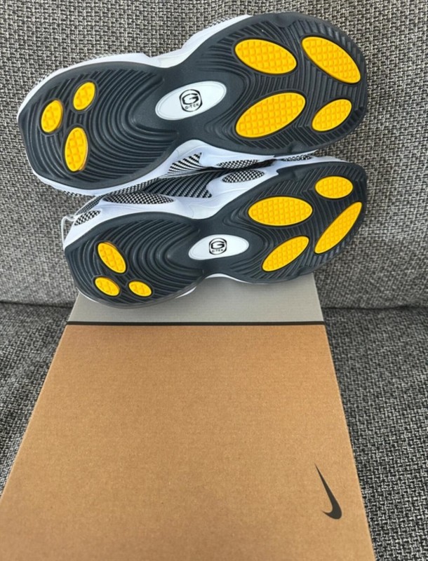 Nike Nocta Glide 2