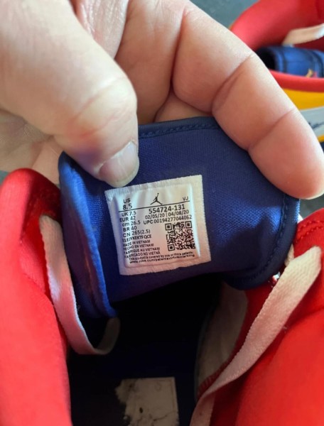 Jordan 1 mid bleu royal laser orange