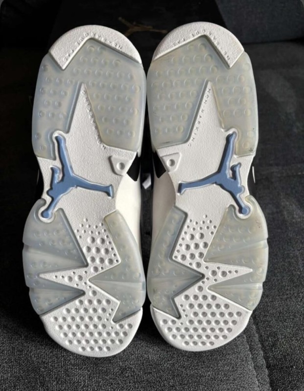 Jordan 6 UNC blanc 2