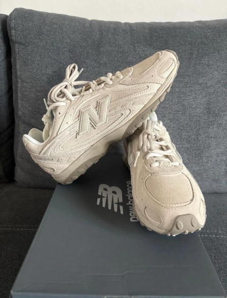 New Balance 204 L Timberwolf 40