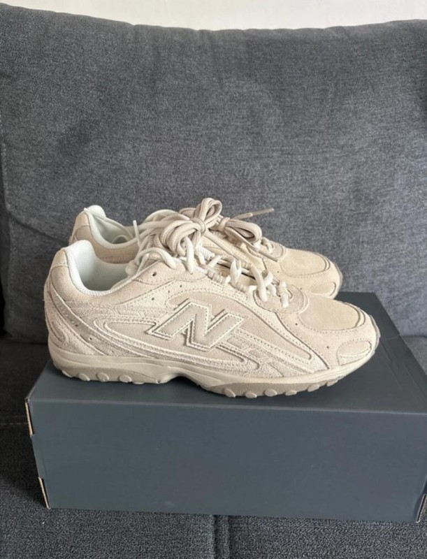 New Balance 204 L Timberwolf 40 2