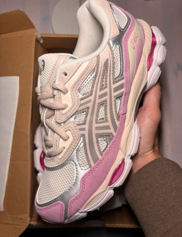 Asics gel nyc cream minéral beige taille 37