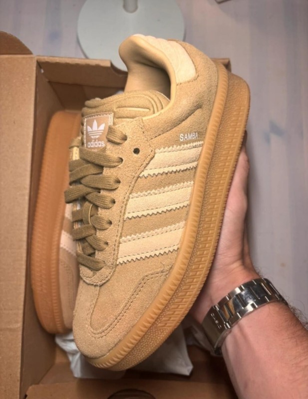 Adidas samba XLG cardboard magic beige taille 36